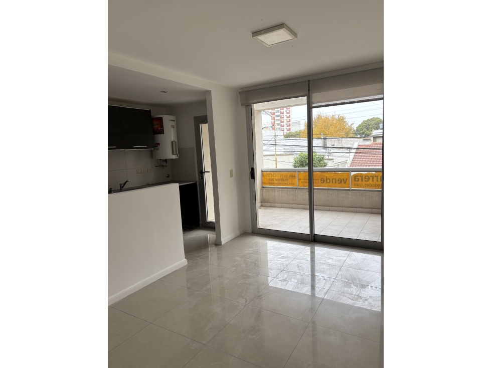 VENTA 2 AMBIENTES EXTERNOS - SAN LORENZO 3800 - 3