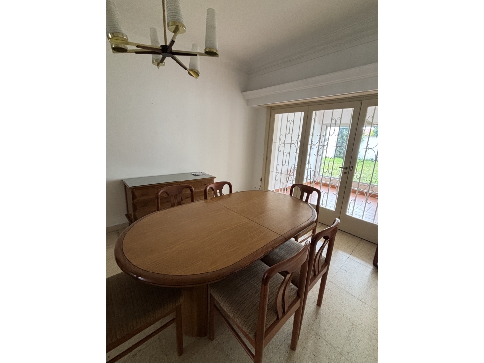 ALQUILER - CASA DE 4 DORMITORIOS - LAVALLE 2500 - 4