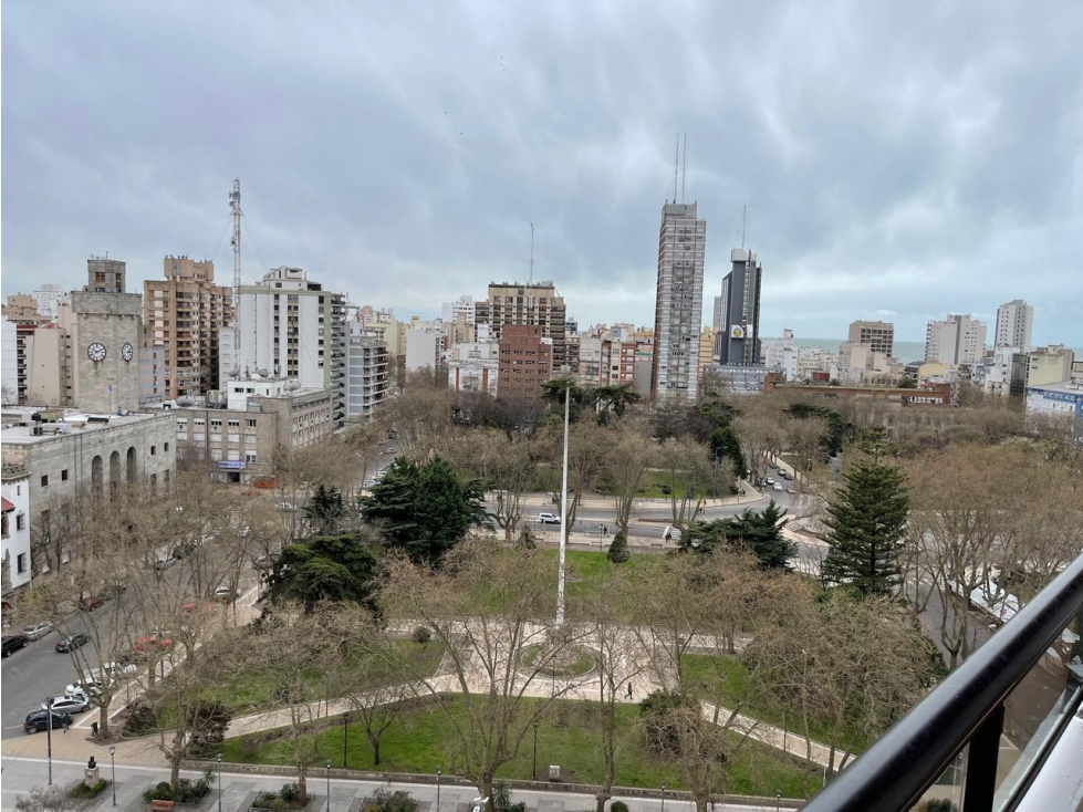 ESPECTACULAR PISO - DIAGONAL PUEYRREDON