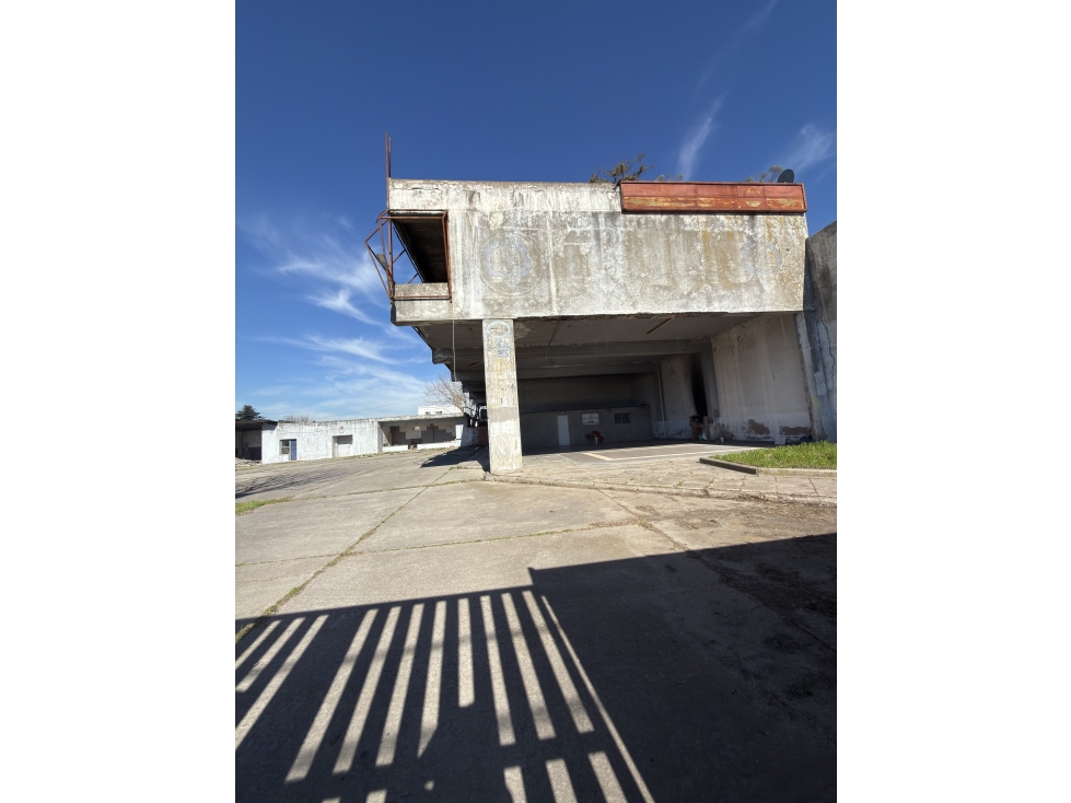VENTA - TERRENO PARA INVERSORES - 4
