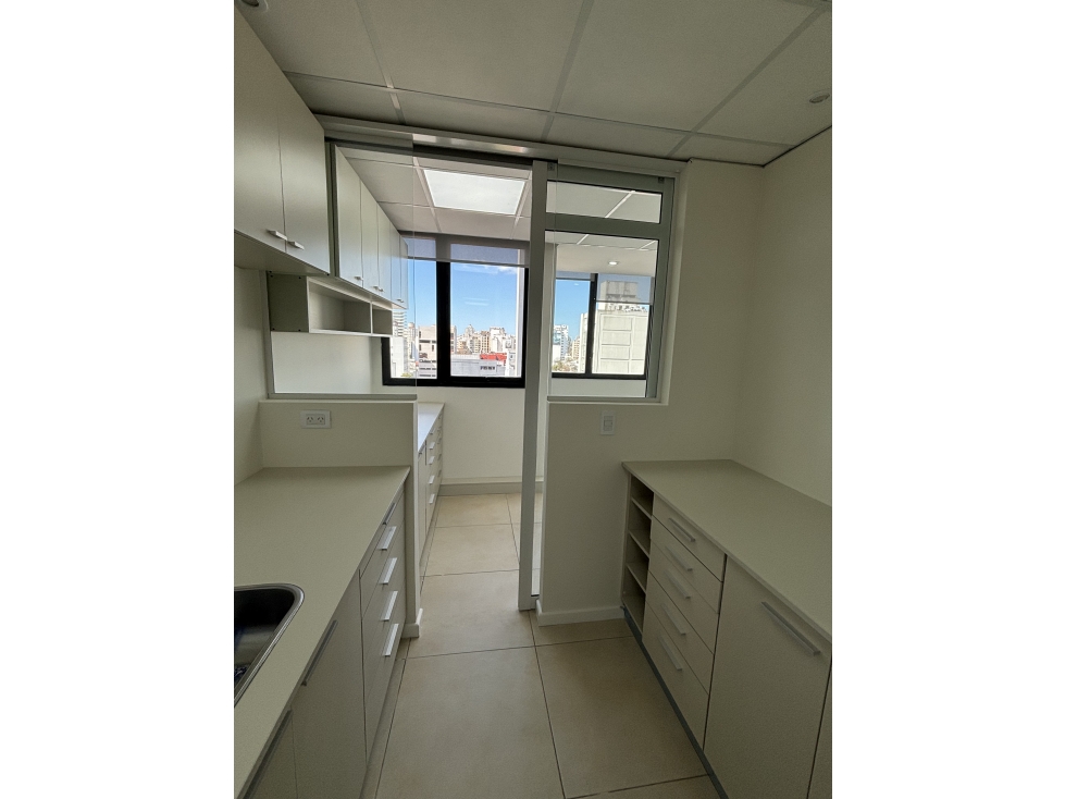 ALQUILER CONSULTORIO - ESPAÑA 2100 — foto 5
