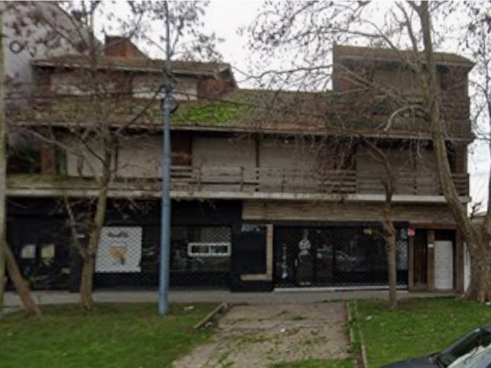 DOBLE LOTE DE 675 m² - AV. PASO 3000