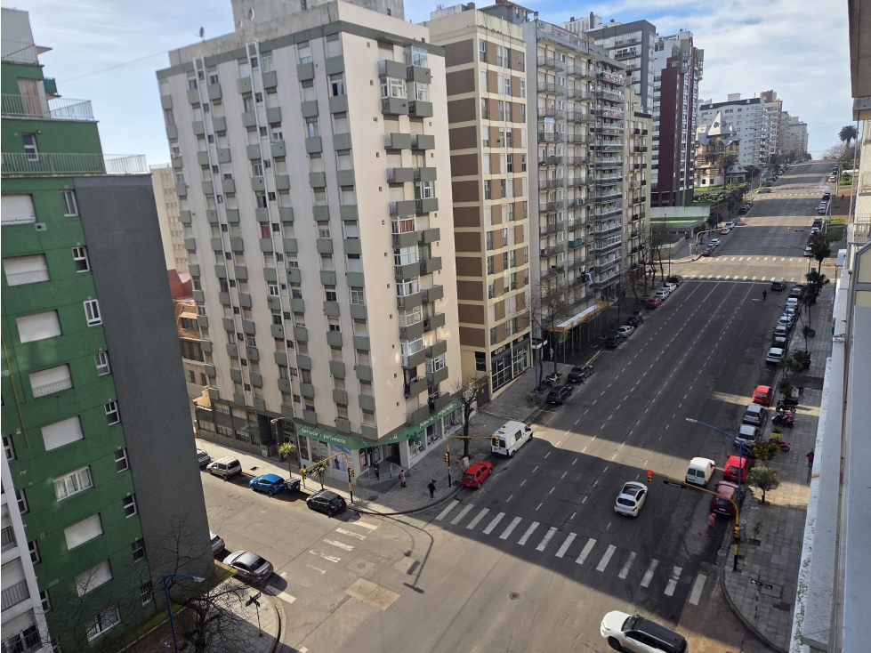 VENTA DEPARTAMENTO 2 AMB CON DEPENDENCIA - 2