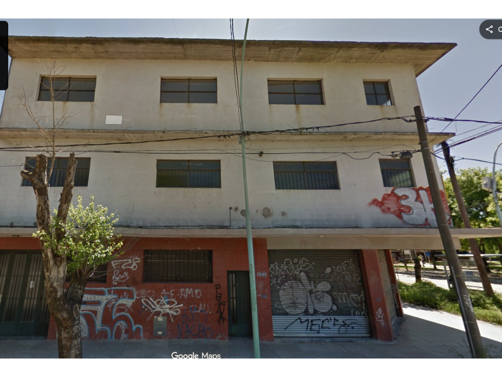 VENTA LOCAL/GALPON ESQUINA. TRES PISOS - 6