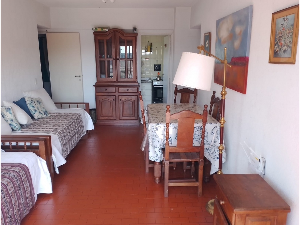 PINAMAR - EDIFICIO DEL SOL - 3 AMBIENTES - 5