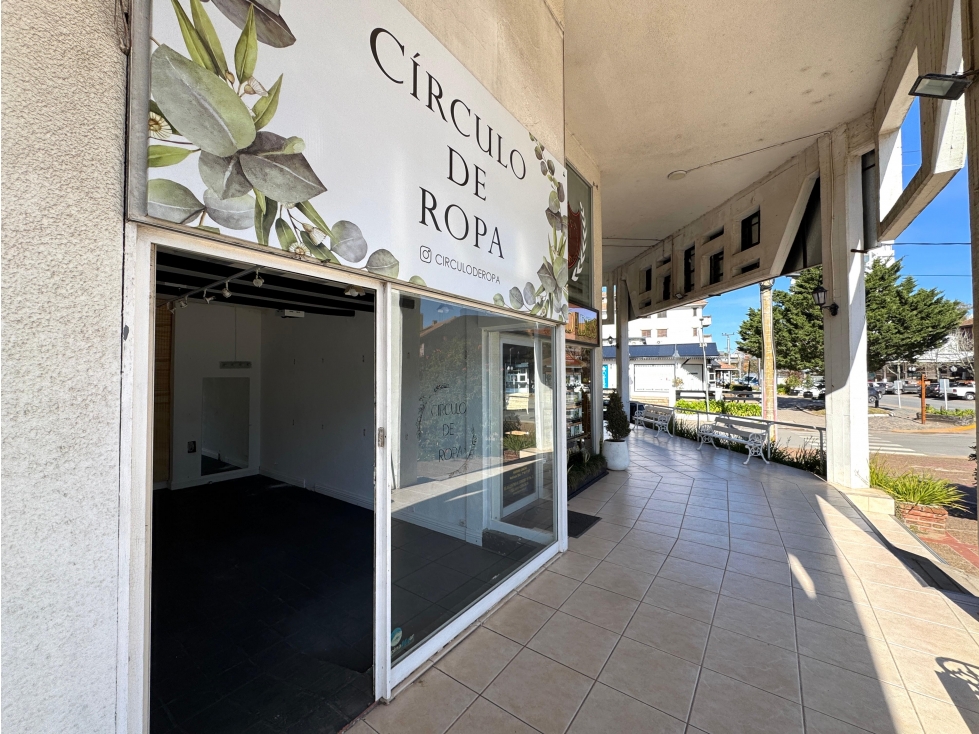 PINAMAR - LOCAL COMERCIAL EN PLENO CENTRO DE PINAMAR