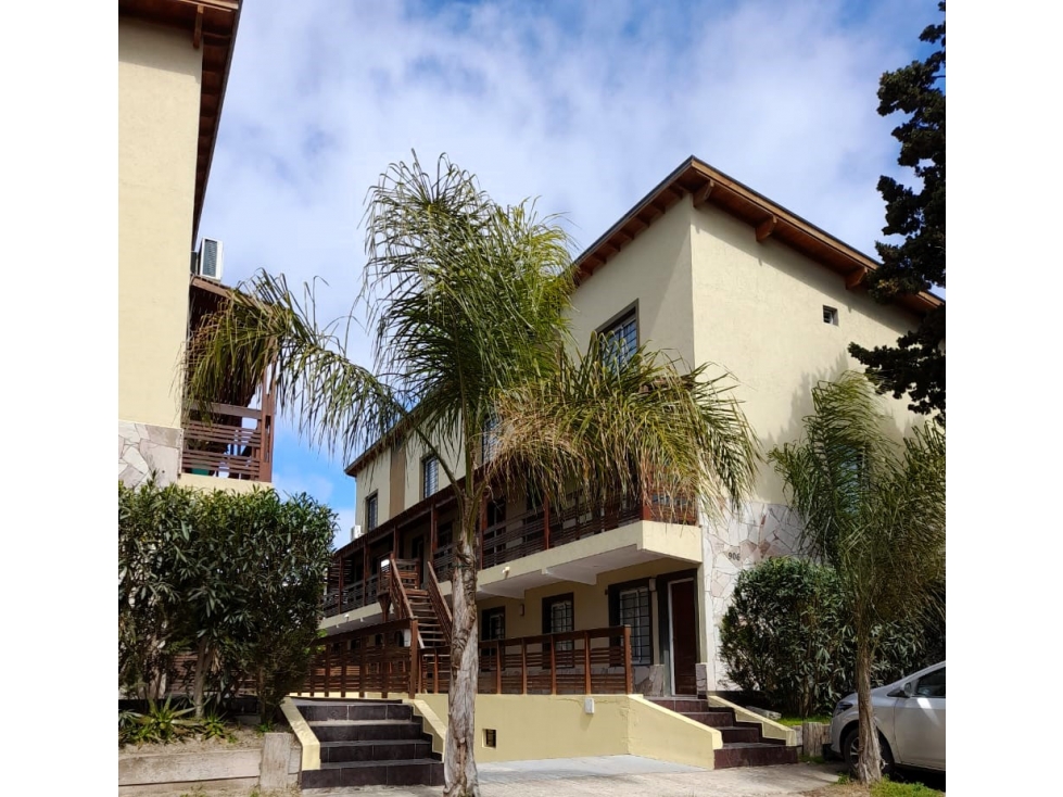 PINAMAR - CENTRICO DUPLEX CON DOBLE COCHERA UF 9 - 1