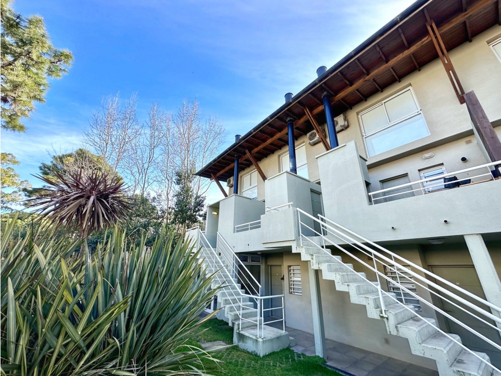 DUPLEX EN EL COMPLEJO LAS CAÑAS CON PISCINA Y GYM - 4