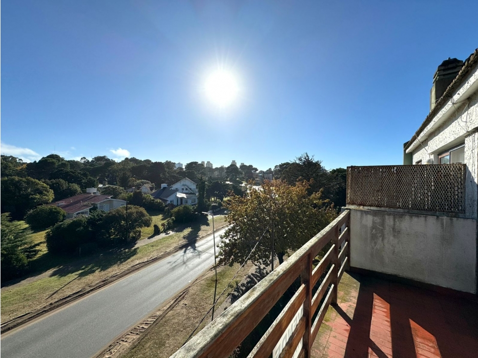 PINAMAR CENTRO - DEPARTAMENTO LIBERTADOR — foto 6