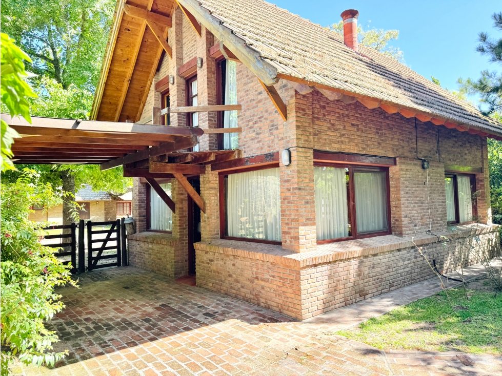 PINAMAR - CABAÑA SILFIDES -CONSTRUCCCION TRADICIONAL - 2