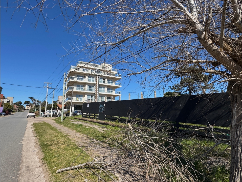 MAR DE OSTENDE - LOTE MULTIFAMILIAR A 100 MTS DEL MAR — foto 3
