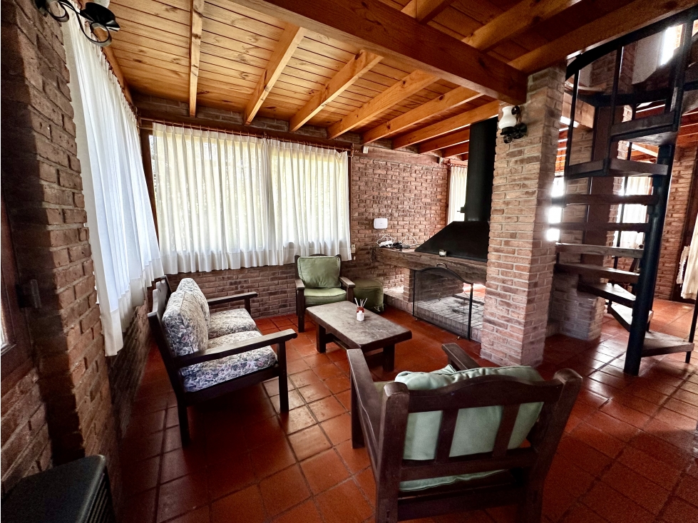 PINAMAR - CABAÑA SILFIDES -CONSTRUCCCION TRADICIONAL - 6