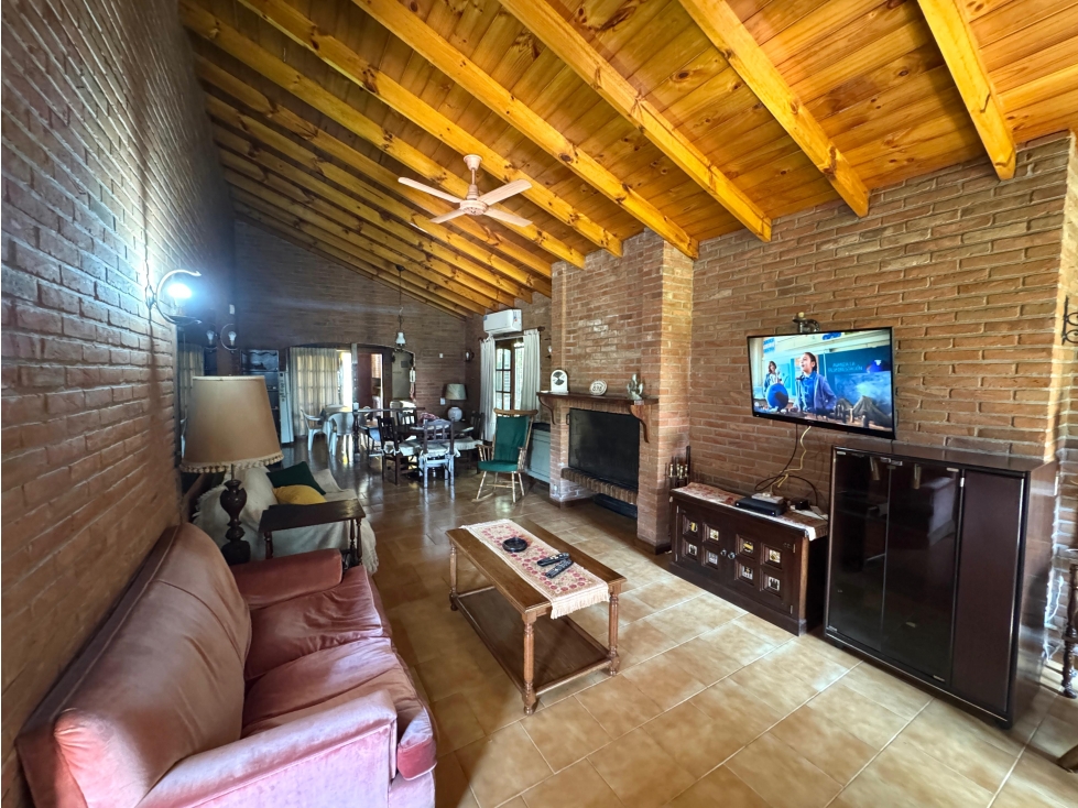 PINAMAR - CASA GARZAS - CHALET DE 4 AMBIENTES CON GAS NATURAL - 5