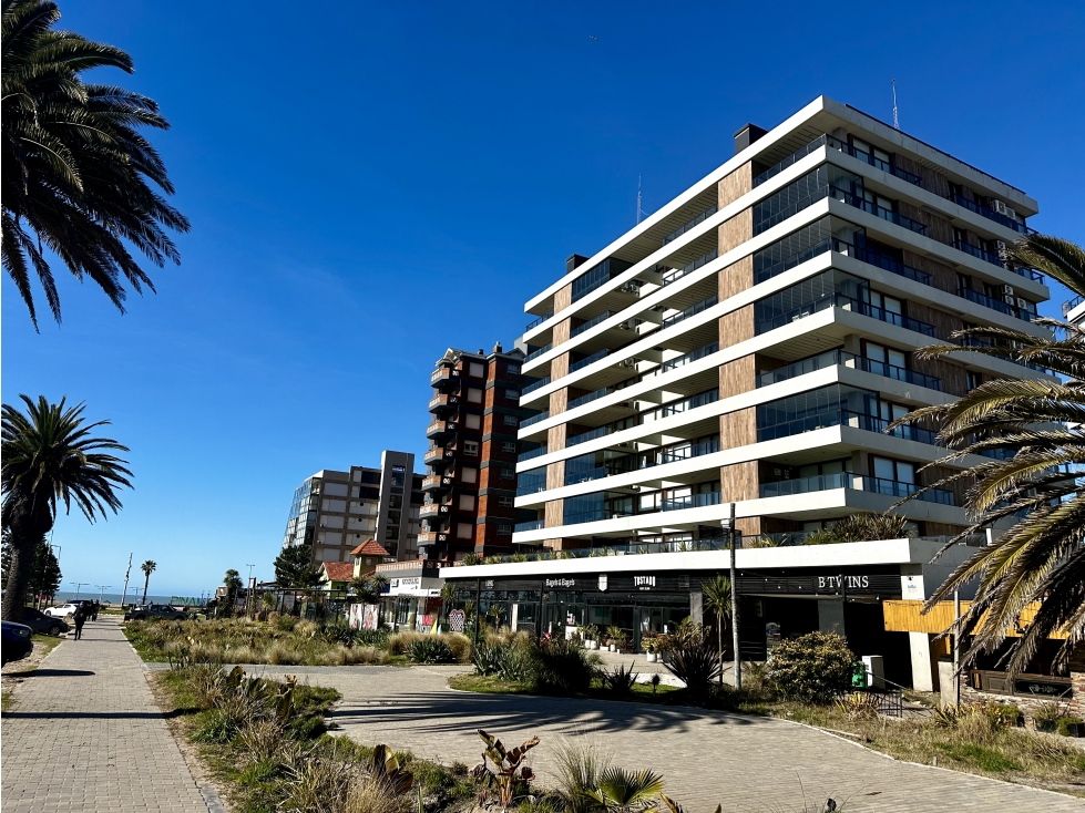 PINAMAR - EDIFICIO BTWINS A MTS DEL MAR CON AMENITIES