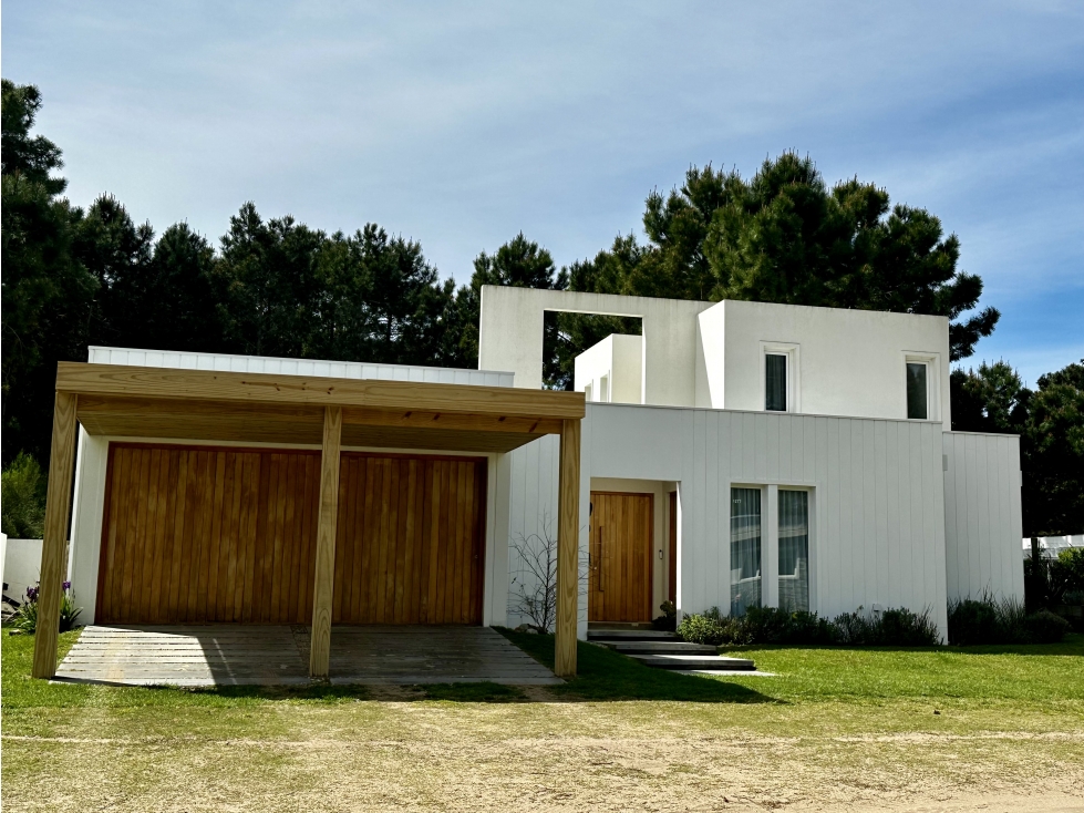 PINAMAR ALAMOS II - CASA GARZAS CON PISCINA - TEMPORADA 2027 - 1