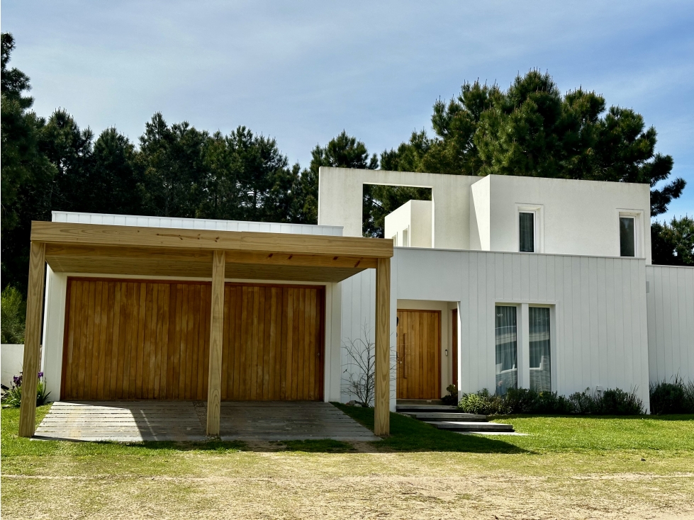 PINAMAR ALAMOS II - CASA GARZAS CON PISCINA - TEMPORADA 2027 - 2