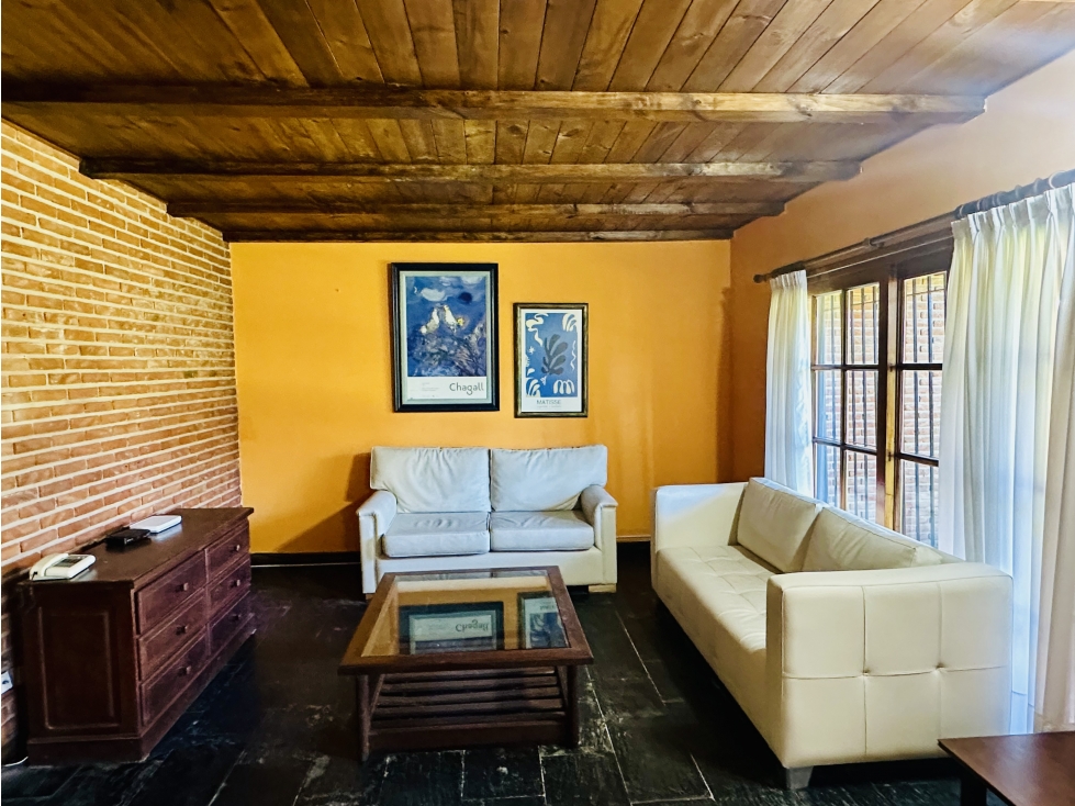 PINAMAR CASA EOLO - CHALET TRADICIONAL - 2