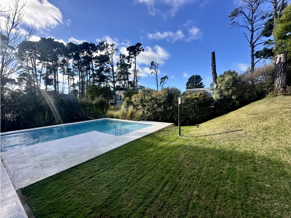 PINAMAR , CASA PREMIUM EN CUL DE SAC DE ALAMOS CON PISCINA - 6
