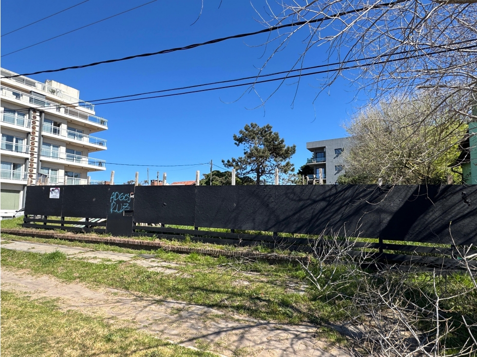 MAR DE OSTENDE - LOTE MULTIFAMILIAR A 100 MTS DEL MAR — foto 5