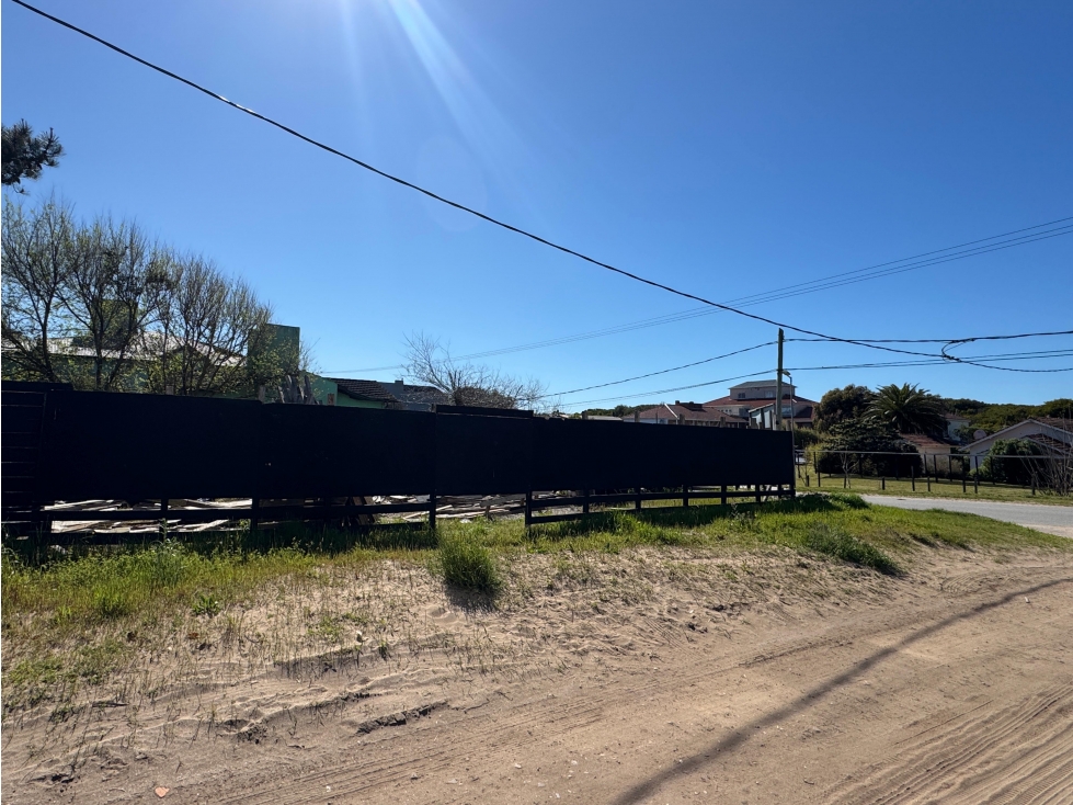 MAR DE OSTENDE - LOTE MULTIFAMILIAR A 100 MTS DEL MAR — foto 6