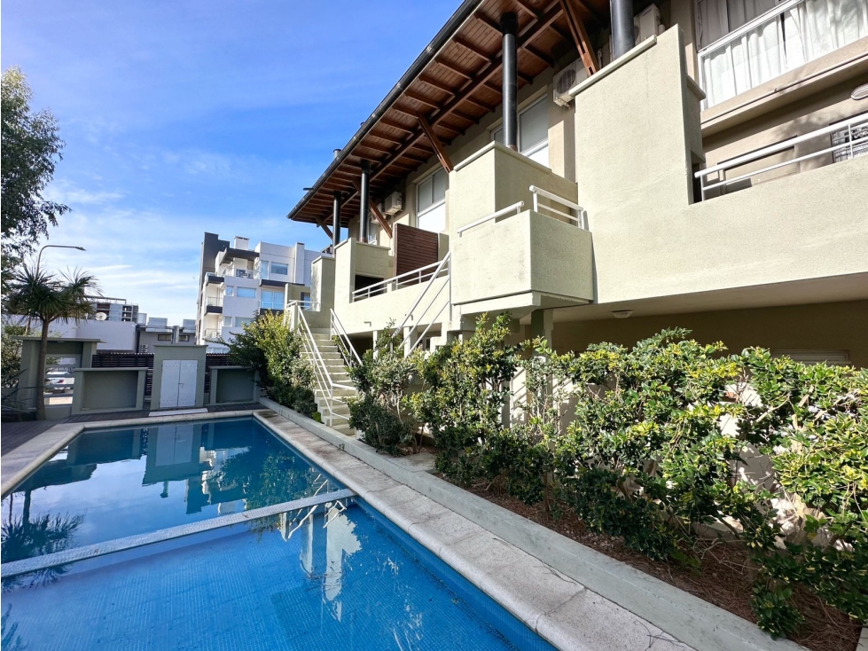 DUPLEX EN EL COMPLEJO LAS CAÑAS CON PISCINA Y GYM - 3