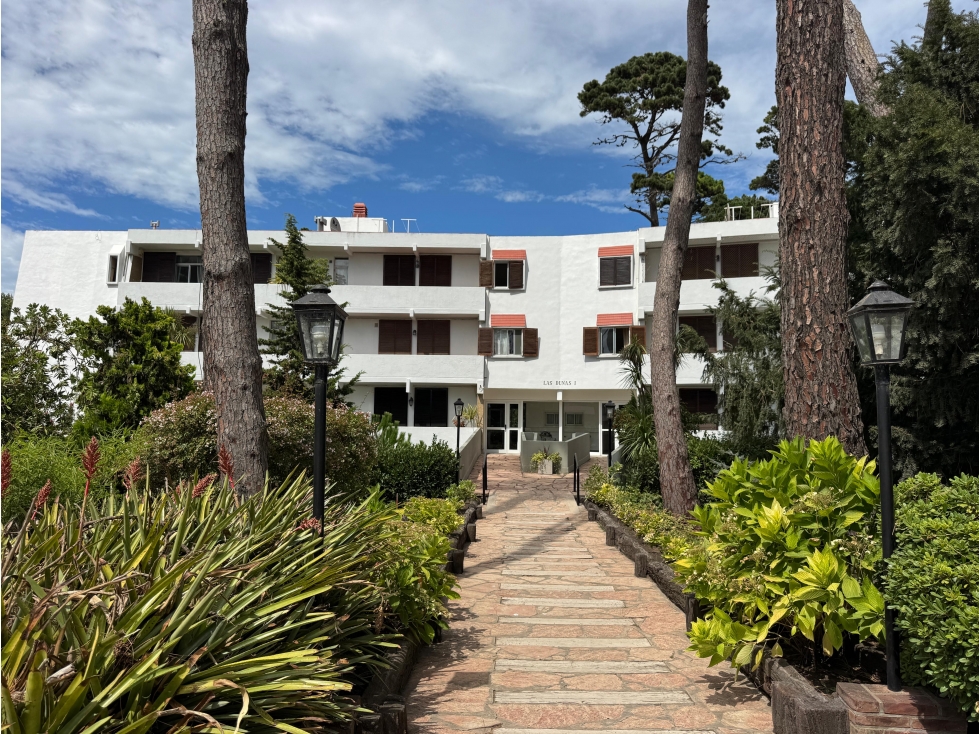PINAMAR - DEPARTAMENTO CENTRICO- DUNAS I
