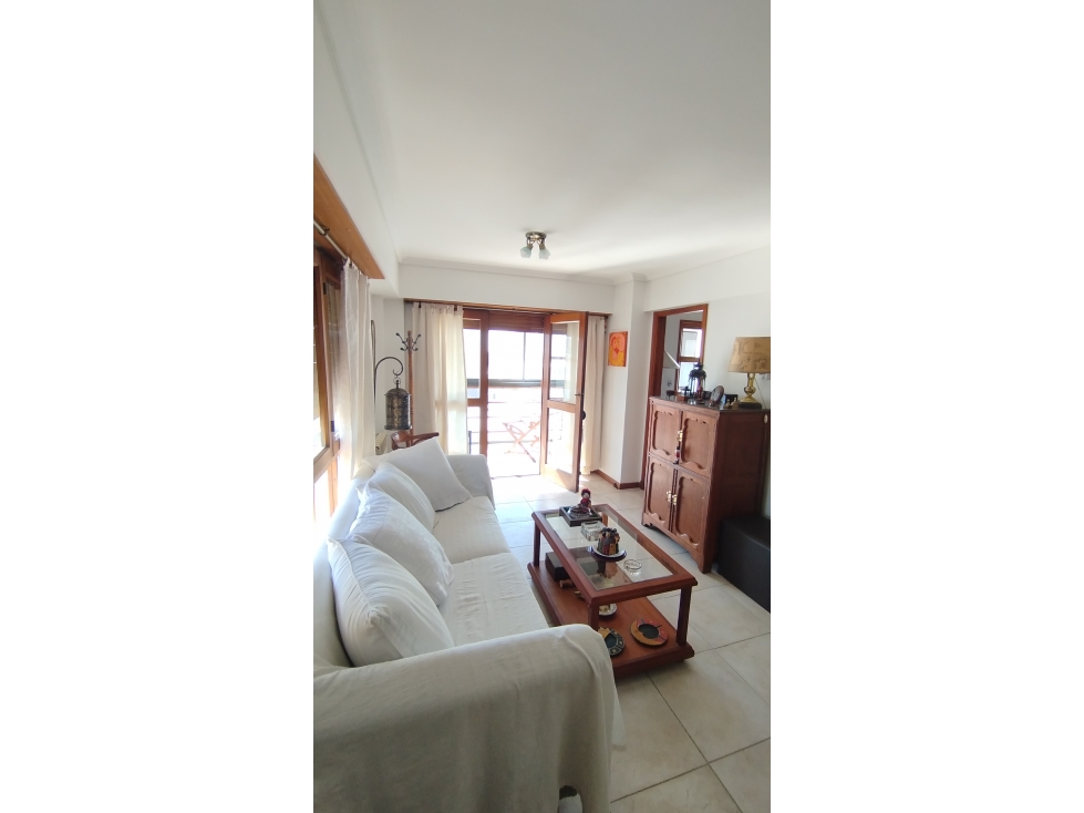 Semipiso 3 ambientes Edif. Categoría. Plaza Mitre — foto 4