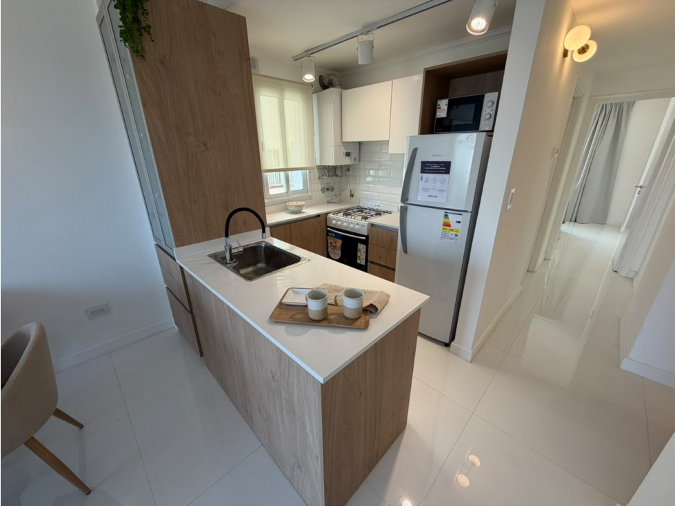 ** 2 Ambientes a nuevo amoblado vista Plaza Colón - 6