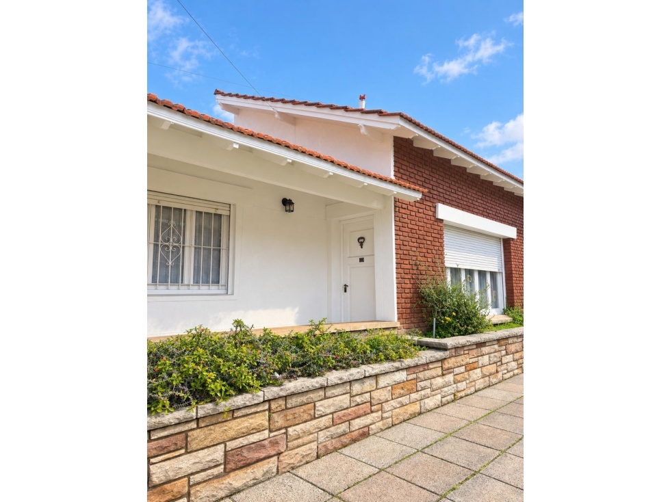 Casa en venta zona Juan B Justo - 2