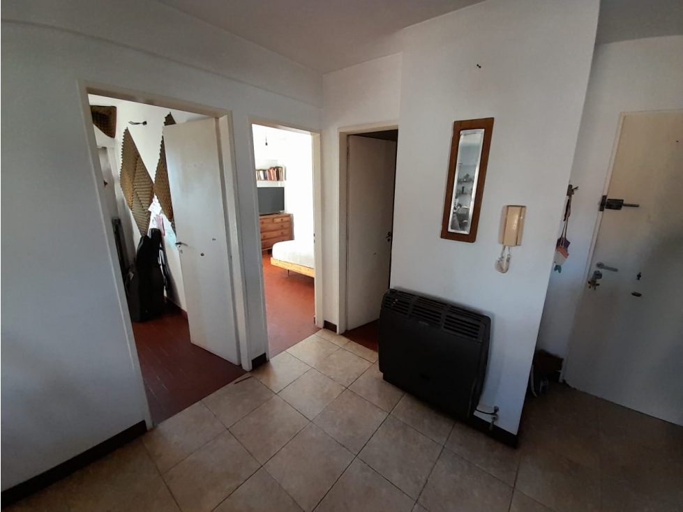 Venta Departamento 3 ambientes con cochera descubierta — foto 3