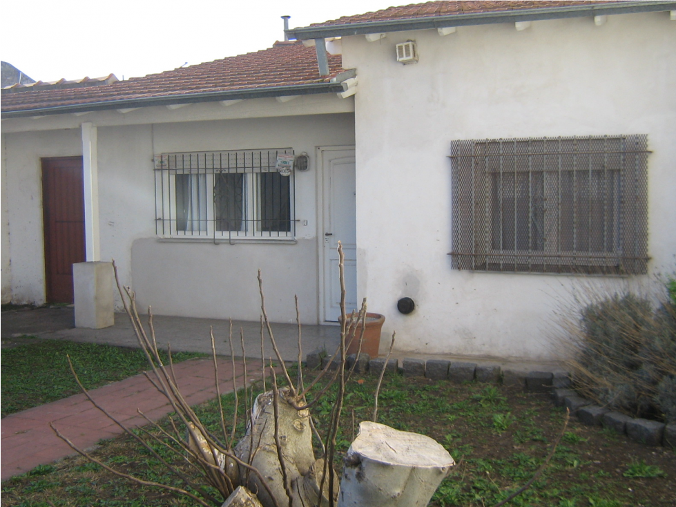Venta casa con departamento zona San Carlos - 2