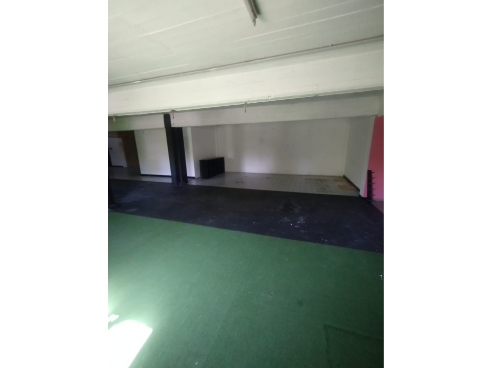 Alquiler local comercial Juan B. Justo - 4