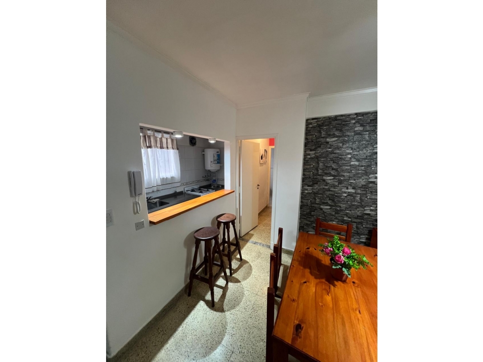 venta departamento dos ambientes al frente - 6