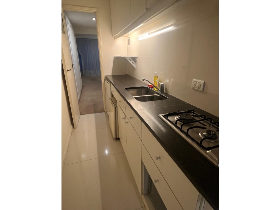 Alquiler departamento 2 ambientes zona Plaza Colón — foto 2