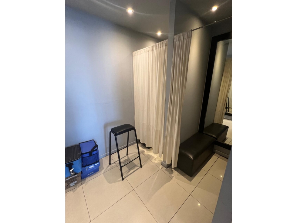 Alquiler local comercial zona Juan B. Justo — foto 5