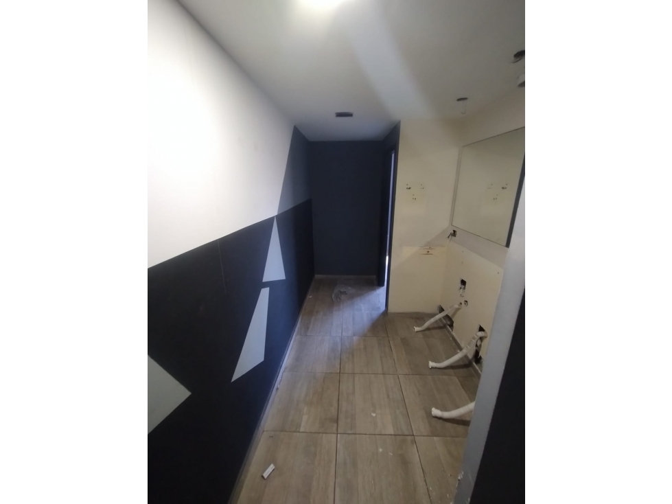 Alquiler local comercial Juan B. Justo - 5