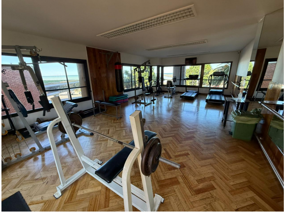 alquiler departamento 2 ambientes con cochera zona Playa Grande - 4