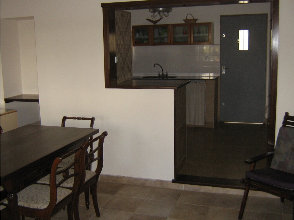 Venta casa con departamento zona San Carlos - 5