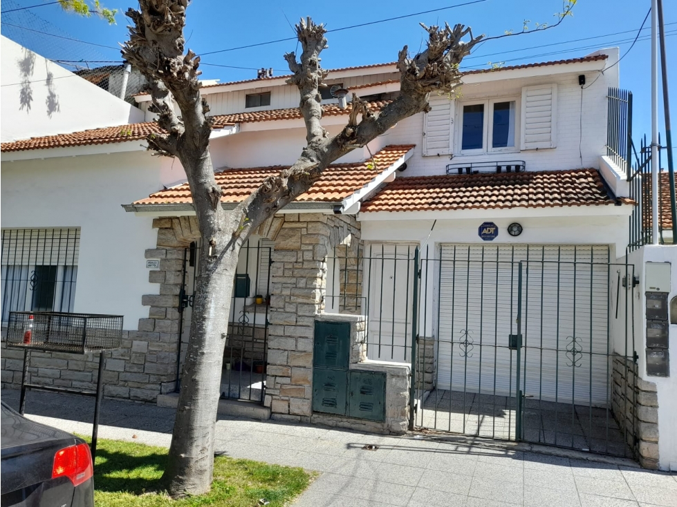 Venta casa con departamentos en block — foto 3