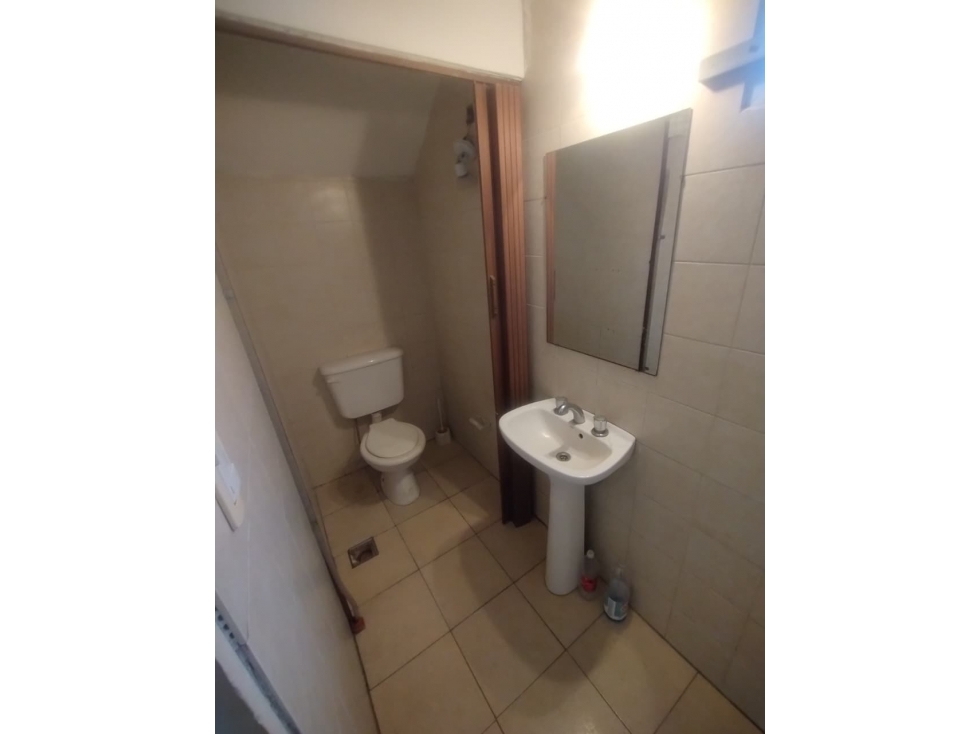 alquiler local comercial zona Juan B Justo - 6
