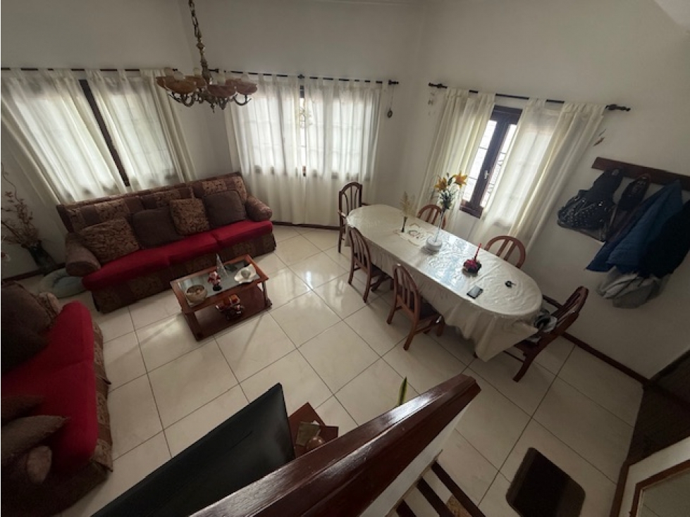 Chalet 3 ambientes en venta — foto 2