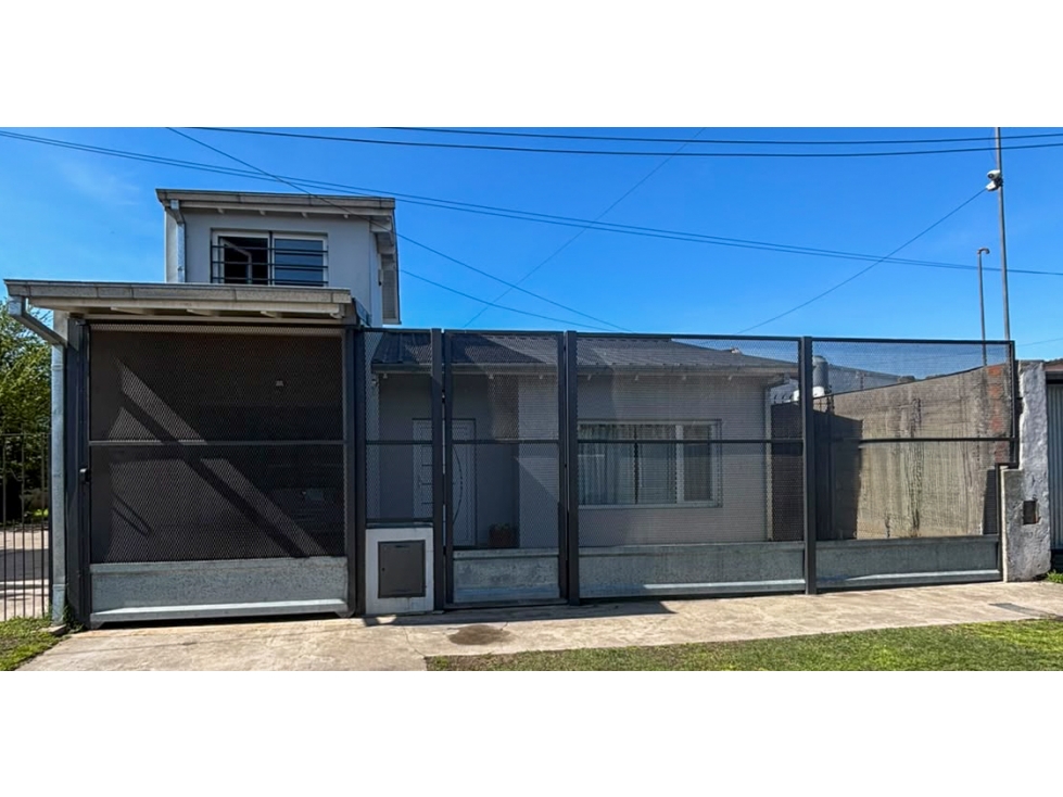 Chalet 3 ambientes en Venta