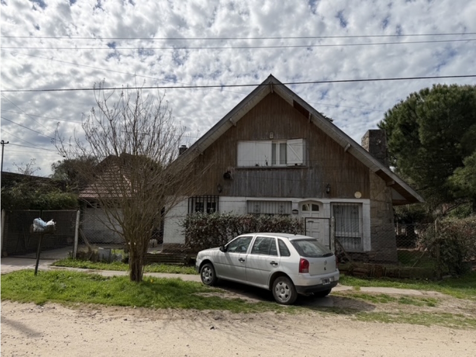Chalet 4 ambientes en venta