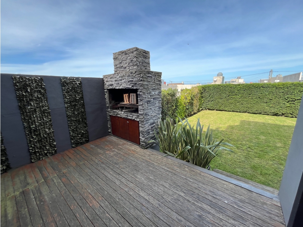 Chalet 4 amb. A estrenar — foto 3