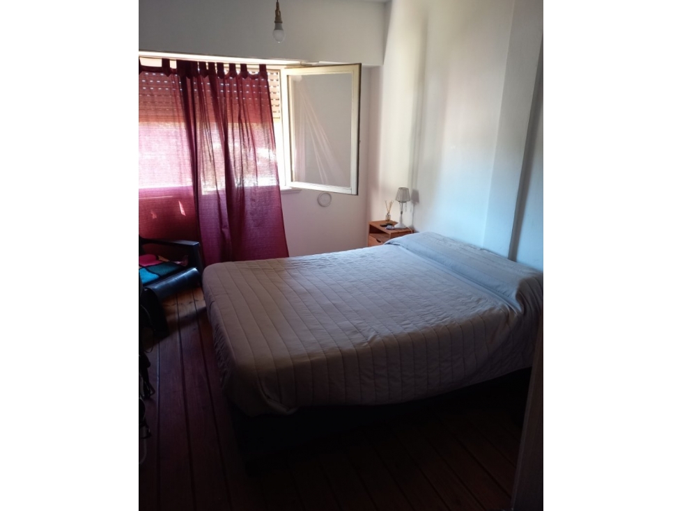 Depto 3 ambientes con cochera en venta - 2