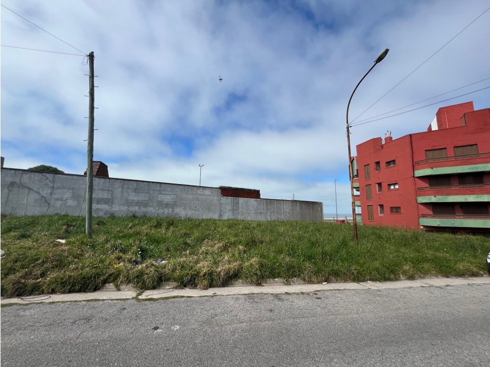 Lote en venta a una cuadra del mar — foto 2
