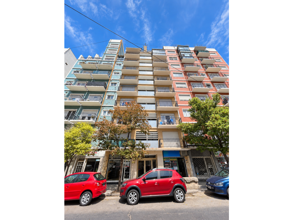 Departamento dos ambientes con 2 patios