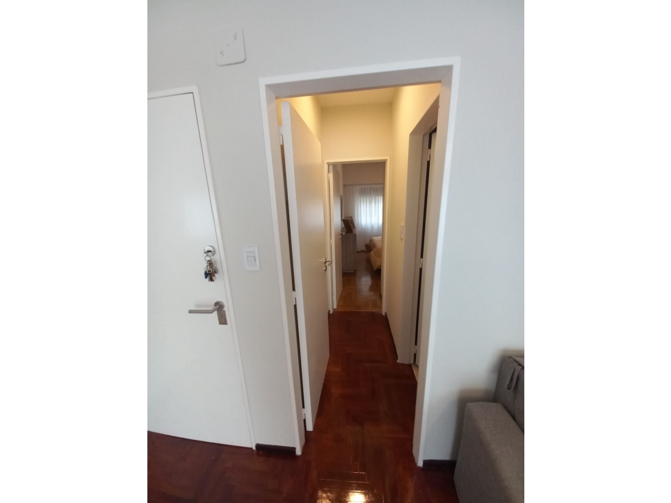 DOS AMBIENTES RECICLADO EXTERNO CON BALCÓN SALIENTE — foto 4