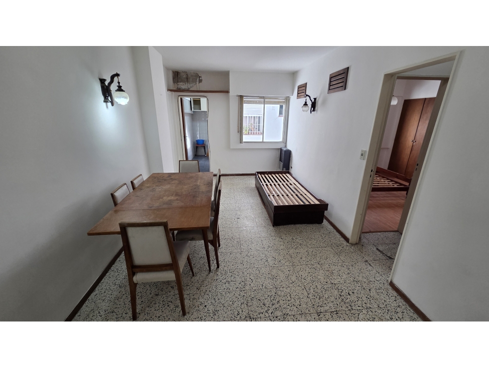 ALQUILER POR 24 MESES. DOS AMBIENTES CÉNTRICO SIN EXPENSAS. — foto 2