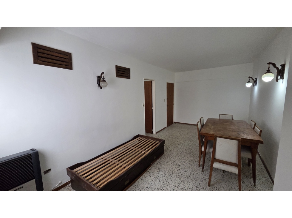 ALQUILER POR 24 MESES. DOS AMBIENTES CÉNTRICO SIN EXPENSAS. — foto 4